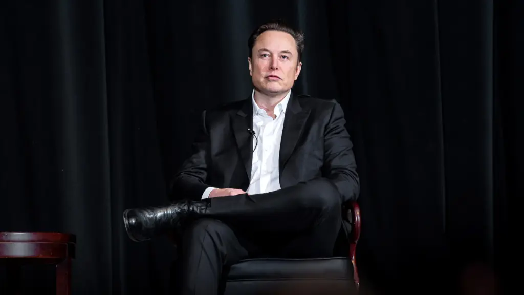 Elon Musk Hacks Federal Reserve Files – Discovers U.S. Economy Has Been Running on ‘Vibes’ Since 2008